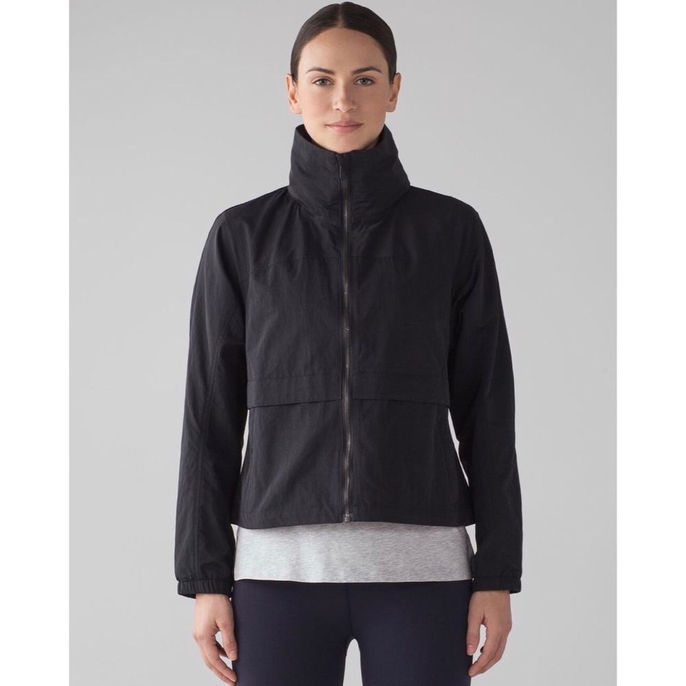 Lululemon Effortless Rain Jacket